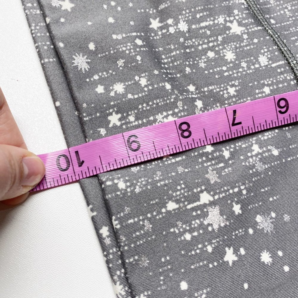 Aerie Play Leggings Silver Grey Star Print - Picture 8 of 9